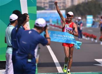高清組圖：全運會田徑男子50公里競走個人賽，內蒙古選手徐發光奪冠
