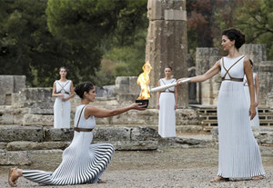 平昌冬奥会圣火采集仪式在奥运会发源地希腊举行