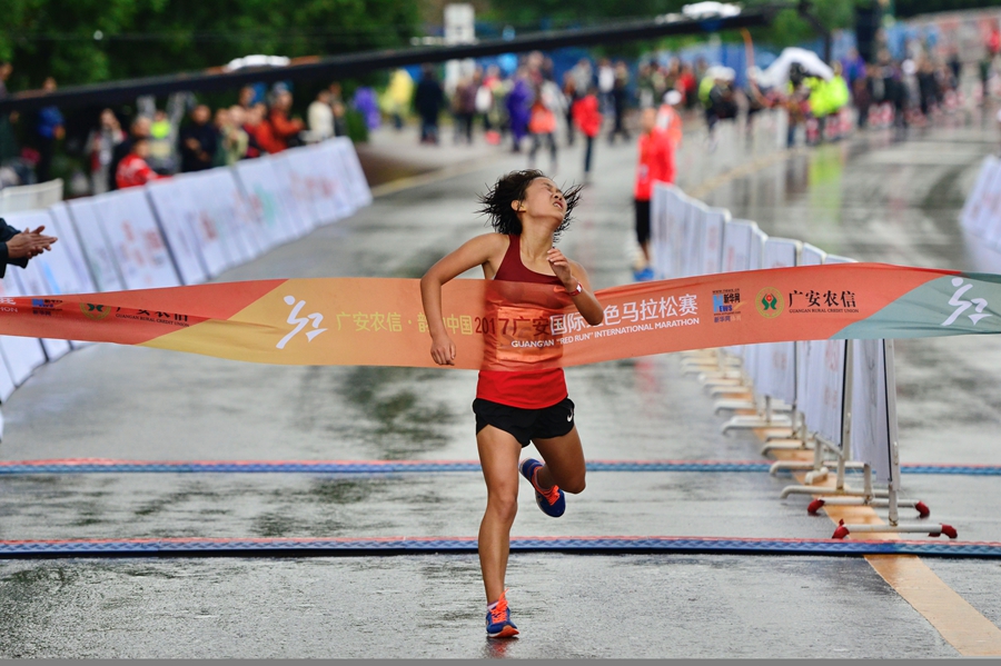 马拉松新时代(25)|广安国际红色马拉松赛晋升银牌赛事，摄影作品获中国马拉松摄影大赛一金一银