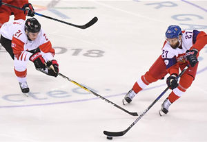 冰球——男子铜牌决赛：加拿大队胜捷克队