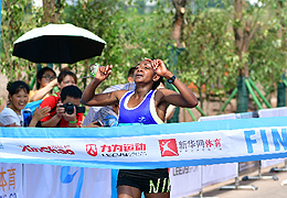 乡约武胜(40)|武胜乡村马拉松女子半程项目肯尼亚选手夺冠，中国选手获得第三名
