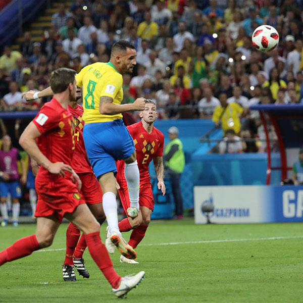 四分之一決賽：巴西隊雷·奧古斯托進球