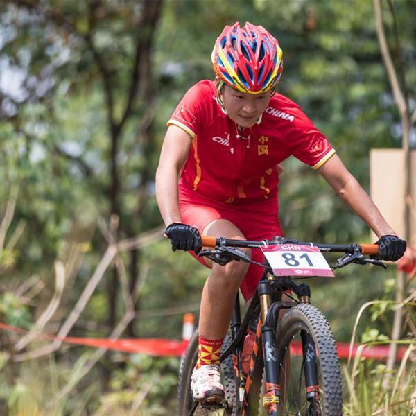 亚运会山地自行车——女子越野：中国选手包揽冠、亚军