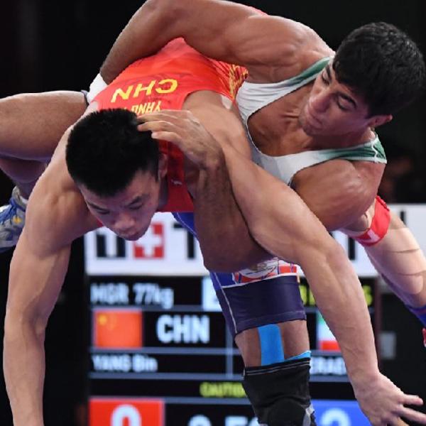 亞運會摔跤——中國選手楊斌無緣男子古典式77公斤級八強