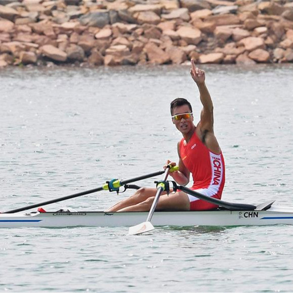 亚运会赛艇——男子单人双桨：张亮夺冠