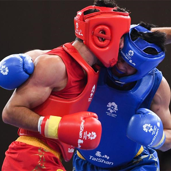 亚运会武术——男子散打65公斤以下级：中国选手李勐凡夺冠