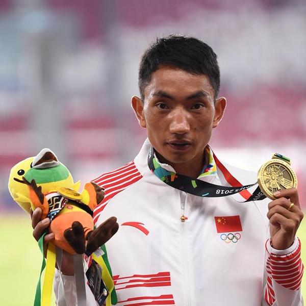 男子马拉松：中国选手多布杰获铜牌