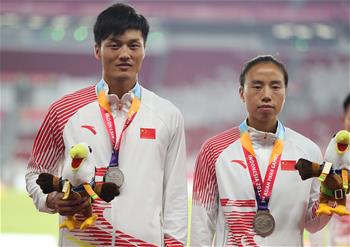 亚残运会田径——中国队包揽女子百米T11级冠亚军