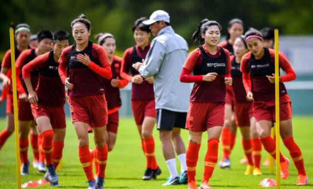 永怀冠军之心——中国女足的世界杯往事