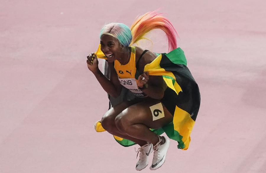 10、谢莉·安·弗雷泽（牙买加，32岁，女子短跑运动员）