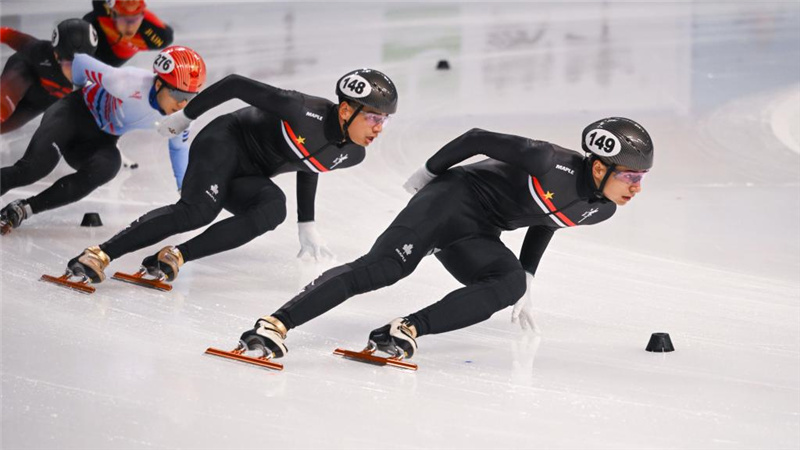 中國杯短道速滑精英聯賽（呼和浩特站）：劉少昂、公俐分獲男、女1000米冠軍