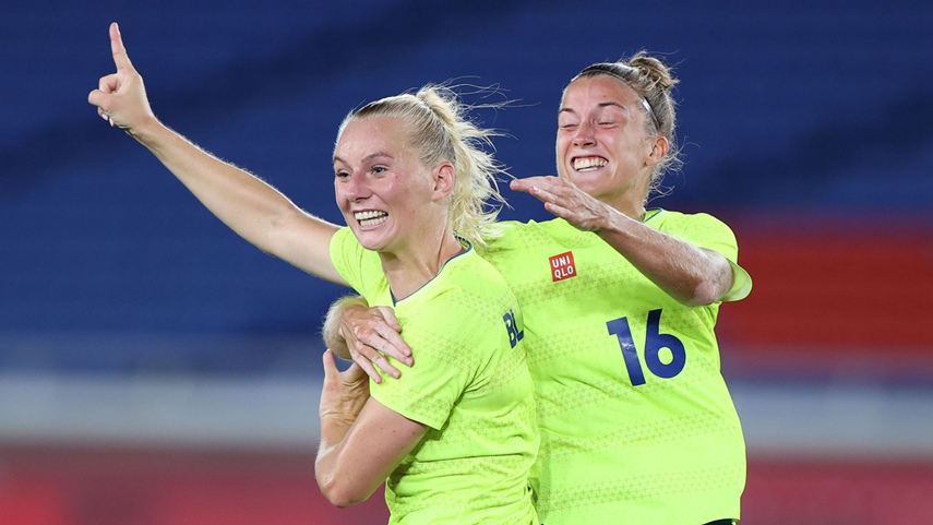 女足决赛：瑞典对阵加拿大