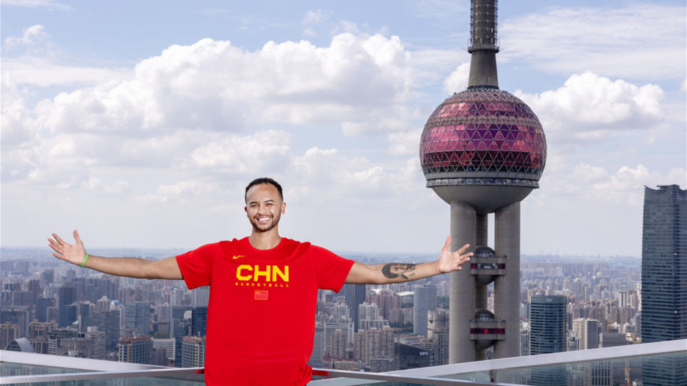 “我的根在中国”——专访中国男篮首位归化球员李凯尔