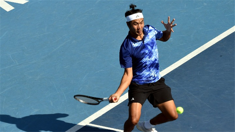 中网巡香港公开赛：特日格乐夺得男单冠军